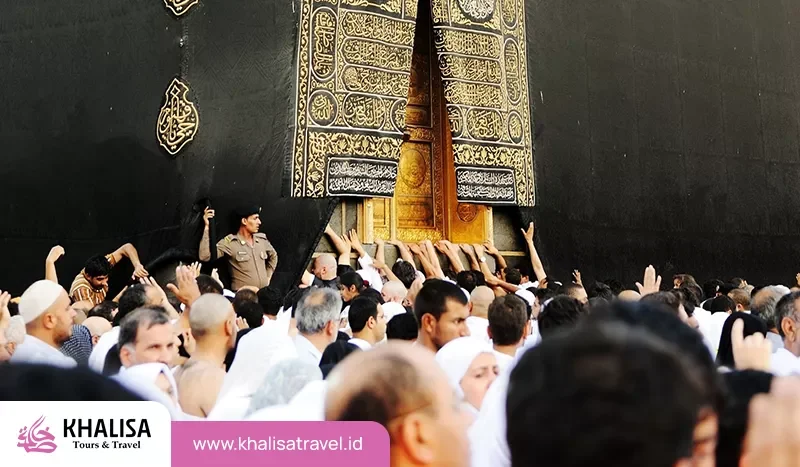 7-tips-memilih-travel-haji-umrah-di-bogor-yang-terbukti-aman-dan-resmi-690c1ff98cb94